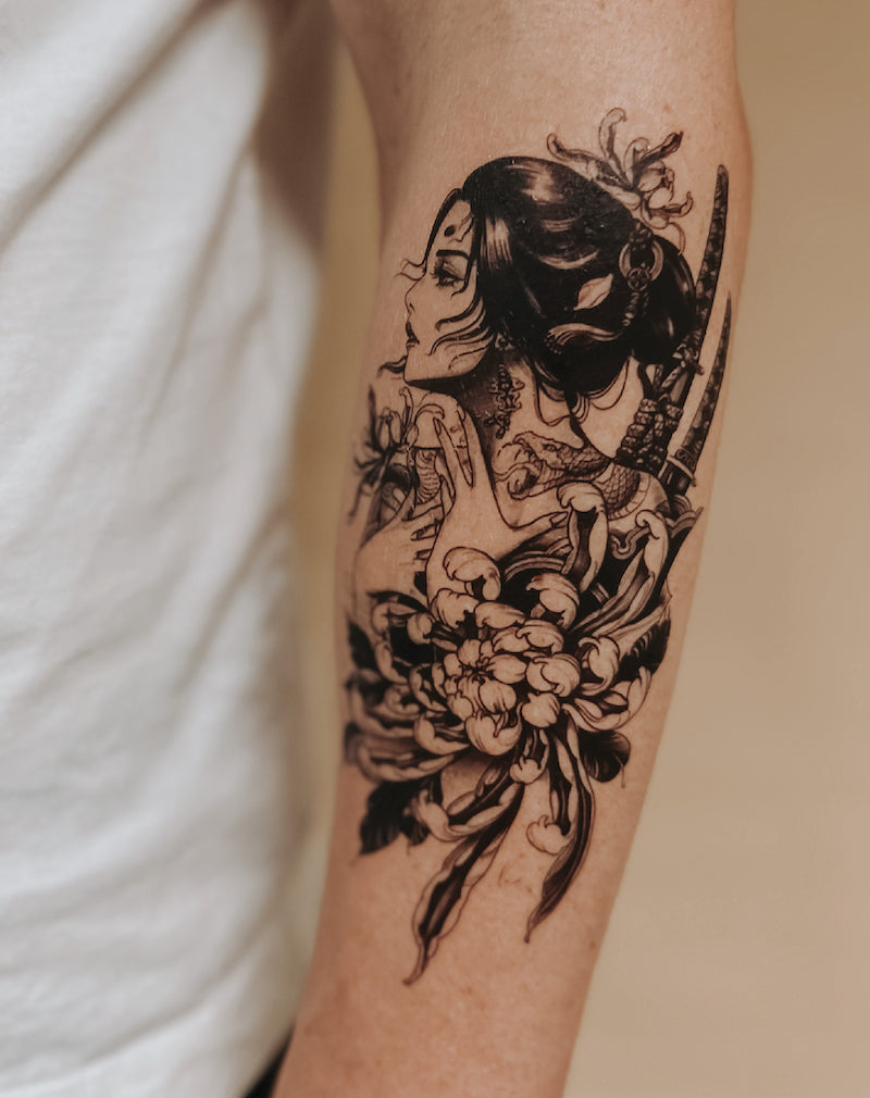Warrior Woman - Temporary Tattoo